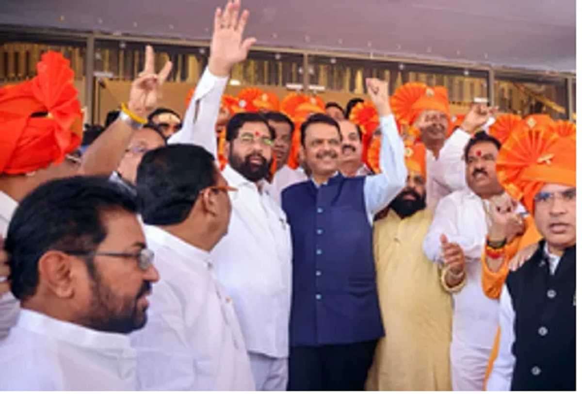 महाराष्ट्र : विधानसभा के विशेष सत्र के पहले दिन 173 विधायकों ने ली शपथ